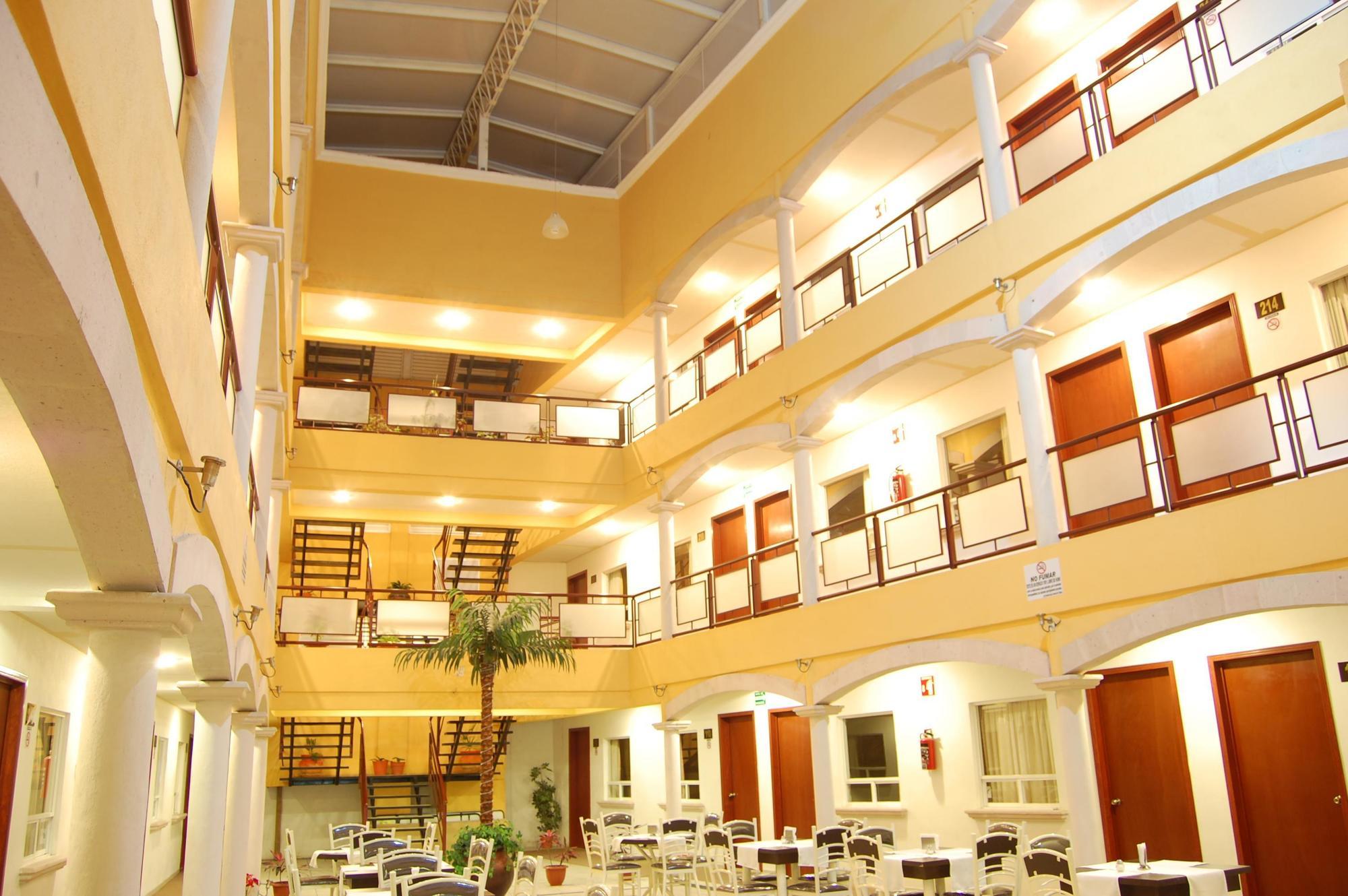 Hotel Victoria Morelia Esterno foto